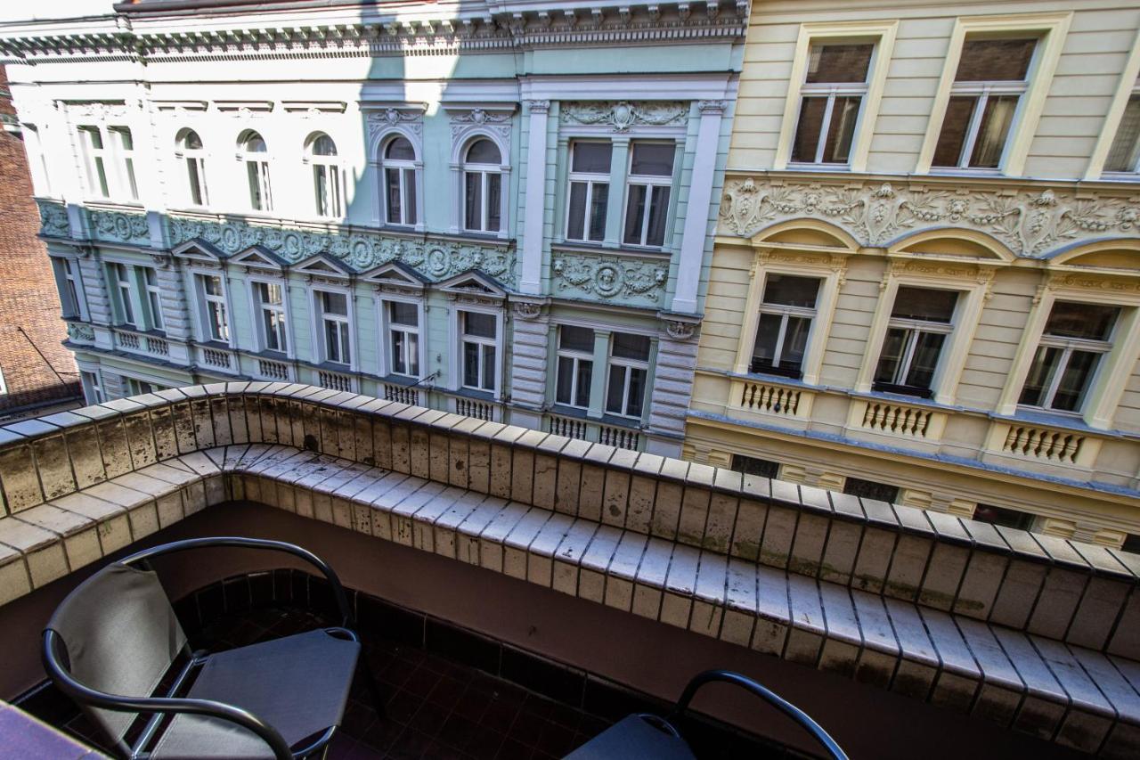 Colorful Day In Prague Design Apartments Zewnętrze zdjęcie